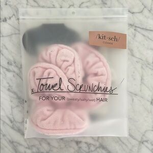 Kitsch Pink Towel Scrunchies for Hair